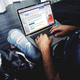 ¿Qué haces cuando necesitas escribirle un email a alguien con quien no has hablado en mucho tiempo?